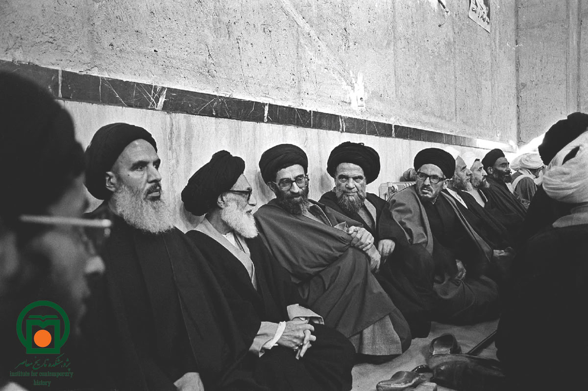 تصویر آیت‌الله سید علی حسینی خامنه‌ای